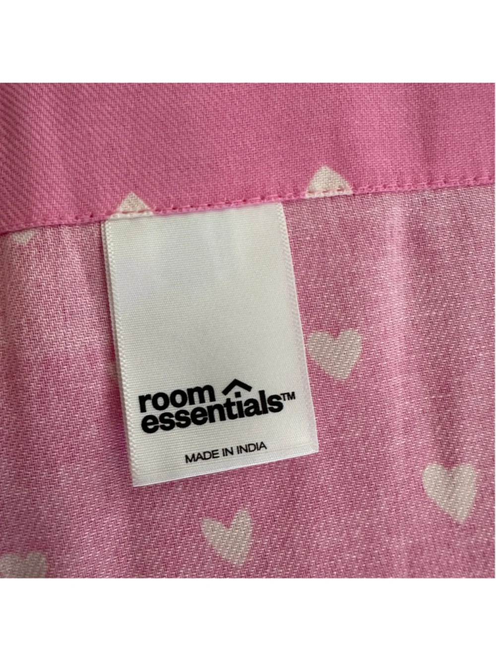 Room Essentials Shower Curtain Pink White Hearts Oeko-Tex Bathroom Decor